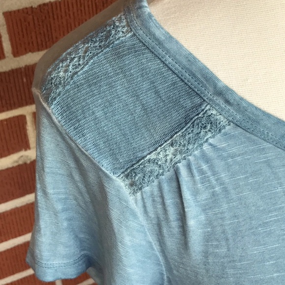 NWT Max Jeans Blue Scoop Neck Short Sleeve Top Size Medium - Picture 5 of 10